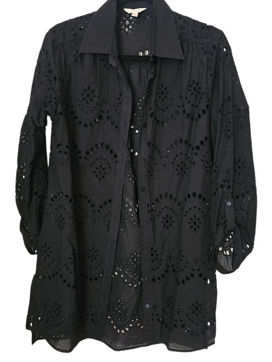 Adiva Tops - Adiva Black Eyelet Button-Up Tunic